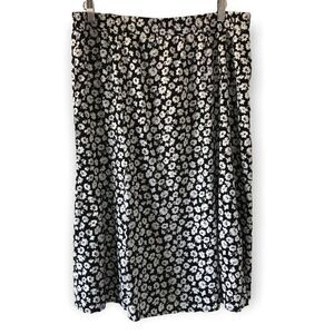 3/$15 Apt. 9 / Kohls elastic floral skirt (P4)